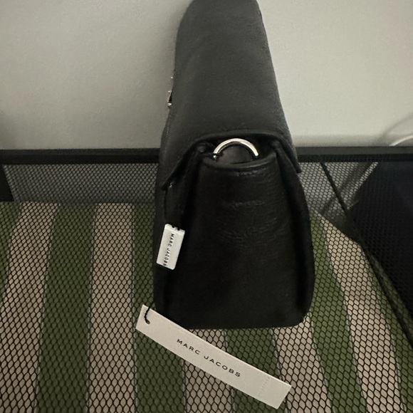 Marc Jacobs Black Leather Bag with Silver Detail - Picture 7 of 7